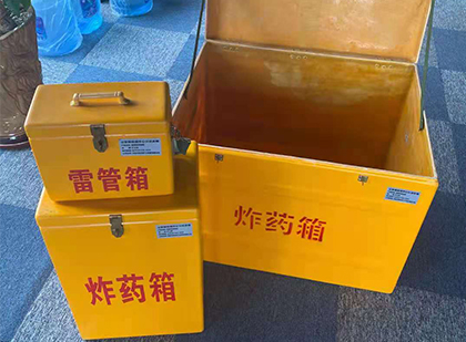 金门玻璃雷管箱生产标准全解析：安全、性能与合规的基石